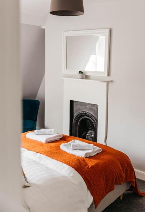 4-bed House, 10 Min Walk To Sights